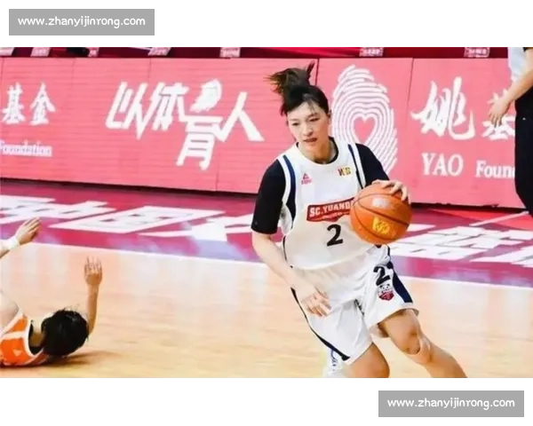 中国女篮鏖战赛场展现团队力量续写荣耀篇章再掀巅峰对决热潮盛况